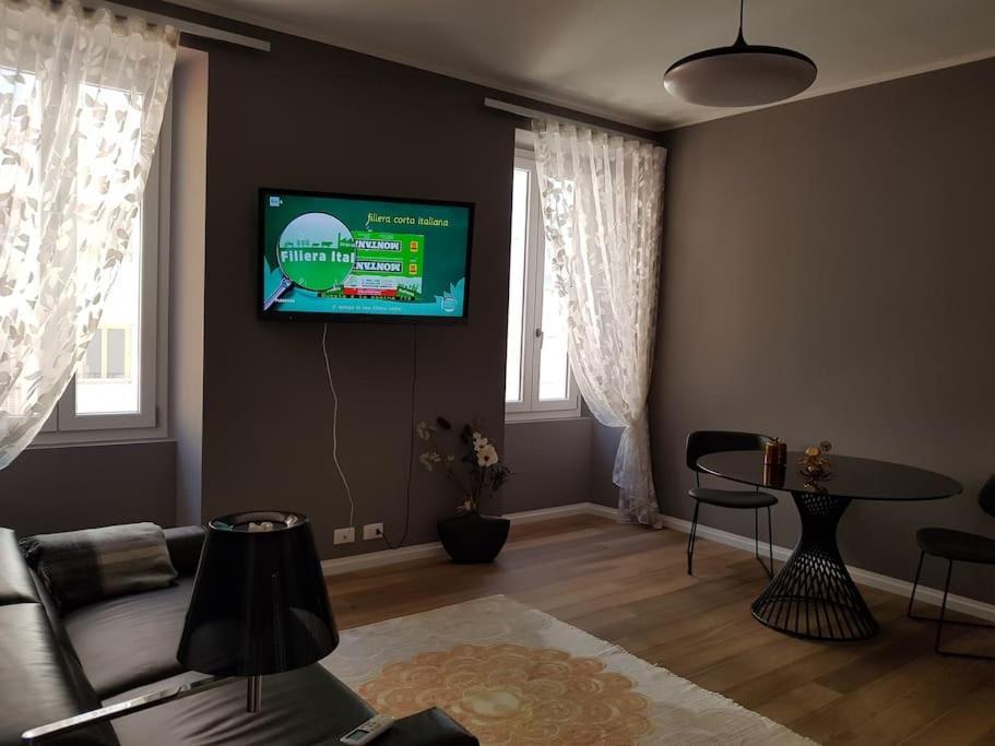 Apartament Still Und Stilvoll Im Stadtzentrum Triest Zewnętrze zdjęcie