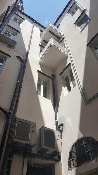 Apartament Still Und Stilvoll Im Stadtzentrum Triest Zewnętrze zdjęcie